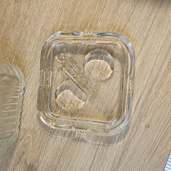Vintage Federal Glass Refrigerator Dish Embossed Vegetable Design Clear Ribbed - Picture 5 of 8